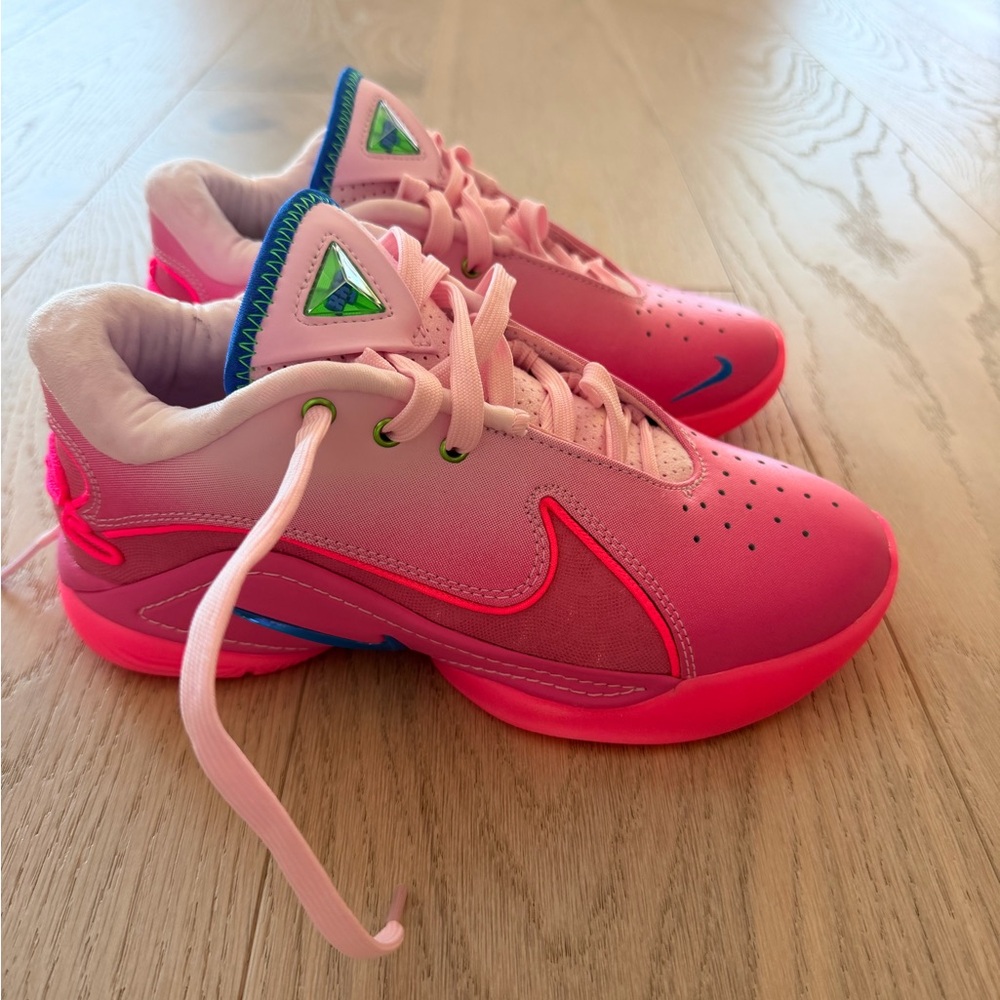 Nike Pink Neon Gradient Low-Top Sneakers